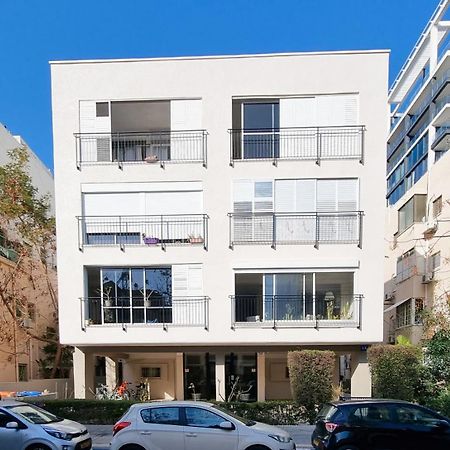 Bnb Israel Apartments - Harav Kook Lilas Tel Aviv Esterno foto