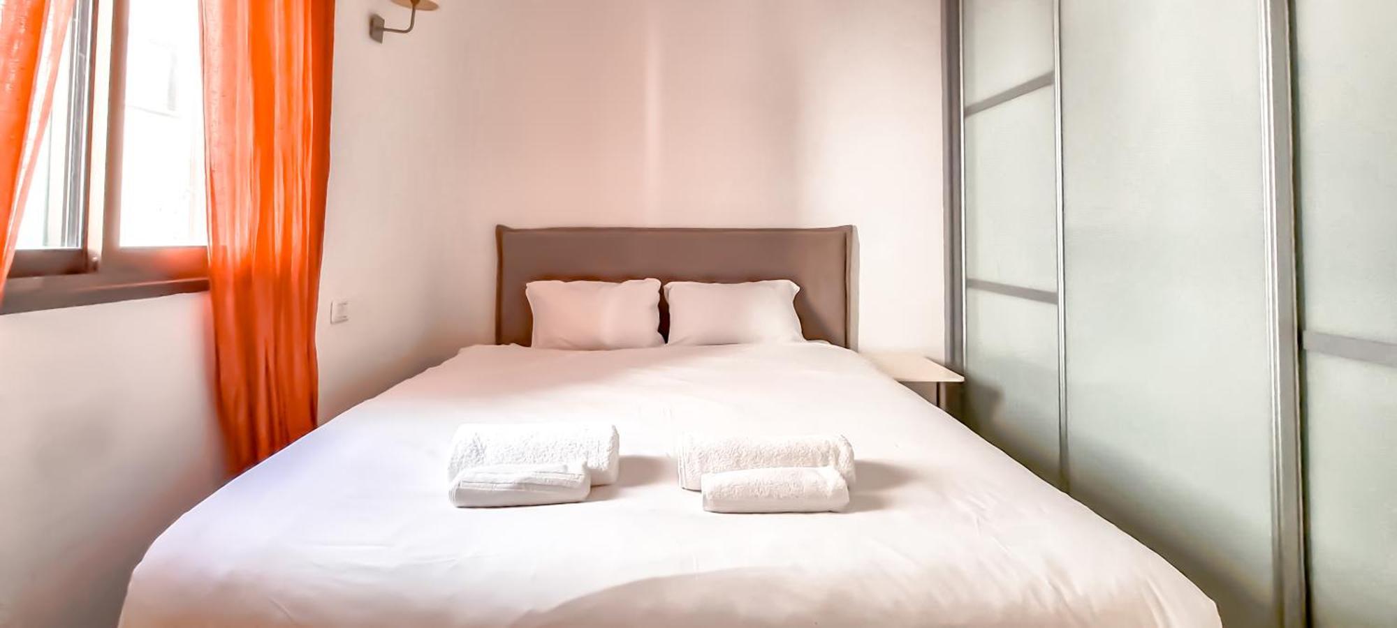Bnb Israel Apartments - Harav Kook Lilas Tel Aviv Esterno foto